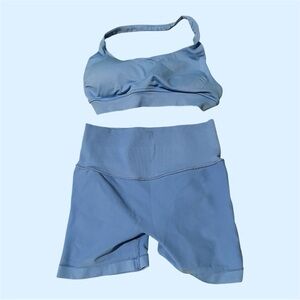 Seamless Halter Sports Bra & High-Waist Shorts Set - Blue